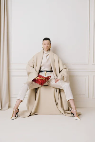 Look 19